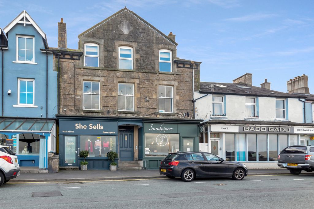 3 bed flat for sale32 The Promenade, Arnside LA5