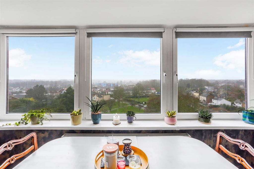 Additional image 13 of 2 bed flat for saleNorth Street, Carshalton SM5