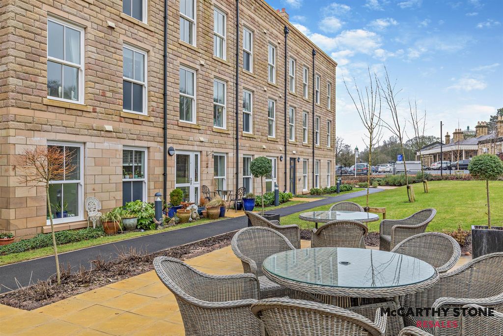 Additional image 28 of 2 bed flat for saleStation Road, Buxton SK17