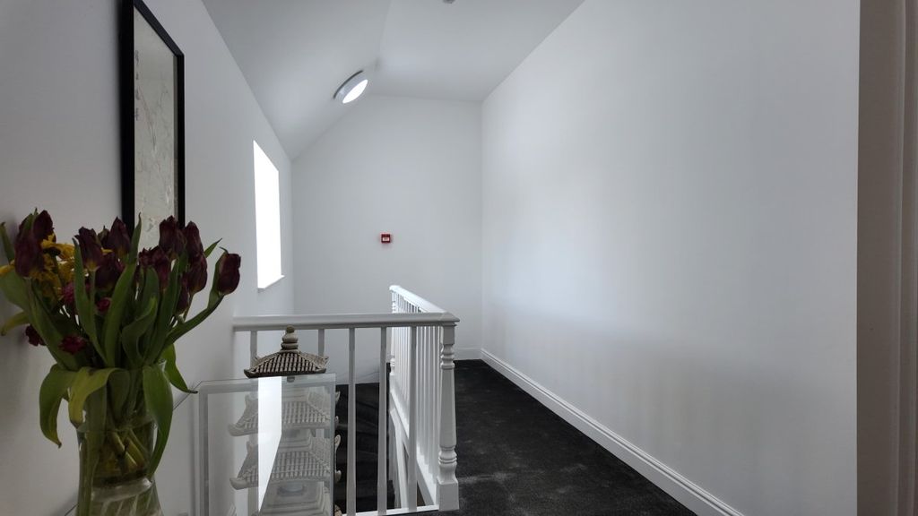 Additional image 2 of 1 bed flat for sale24 High Street, Leominster HR6