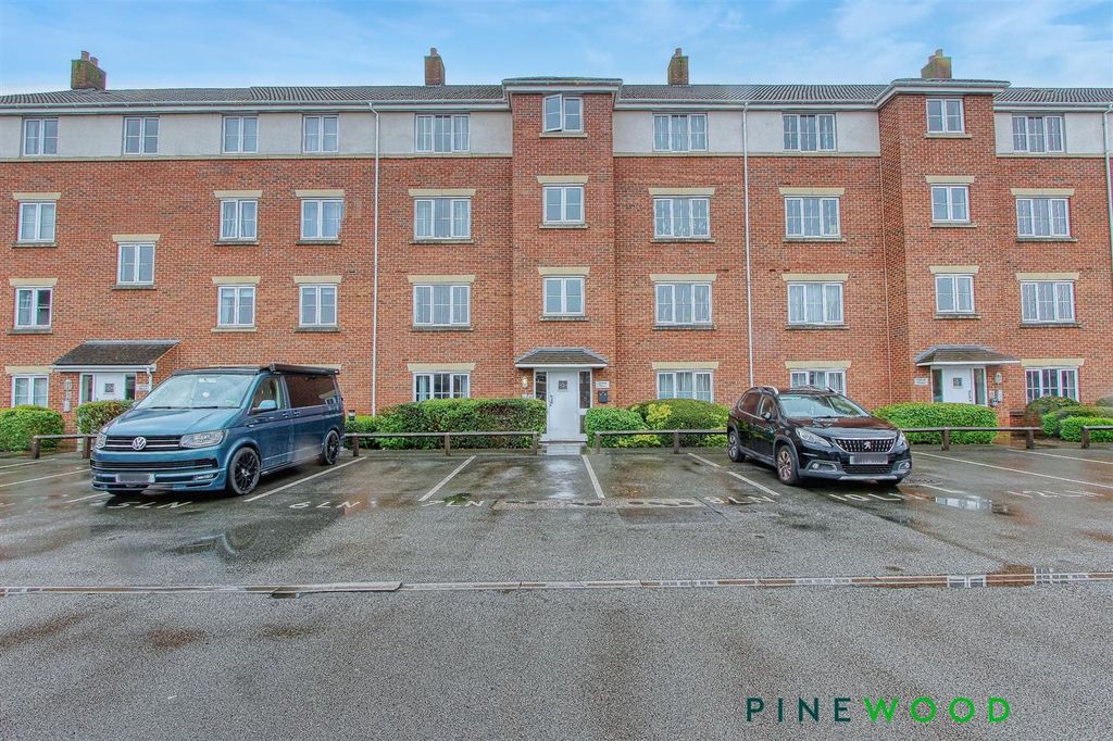 Additional image 12 of 1 bed flat for saleArchdale Close, Chesterfield S40