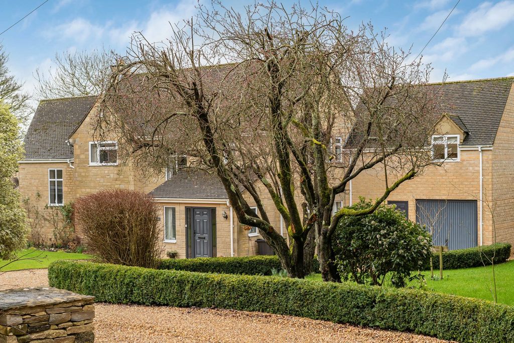 Additional image 38 of 5 bed detached house for saleBaunton Lane, Cirencester, Gloucestershire GL7