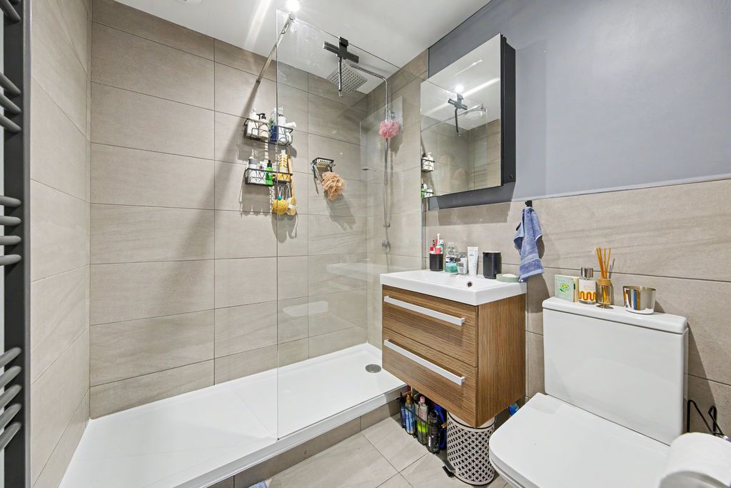 Additional image 20 of 2 bed flat for saleGlenthorne Close, Brampton, Chesterfield S40