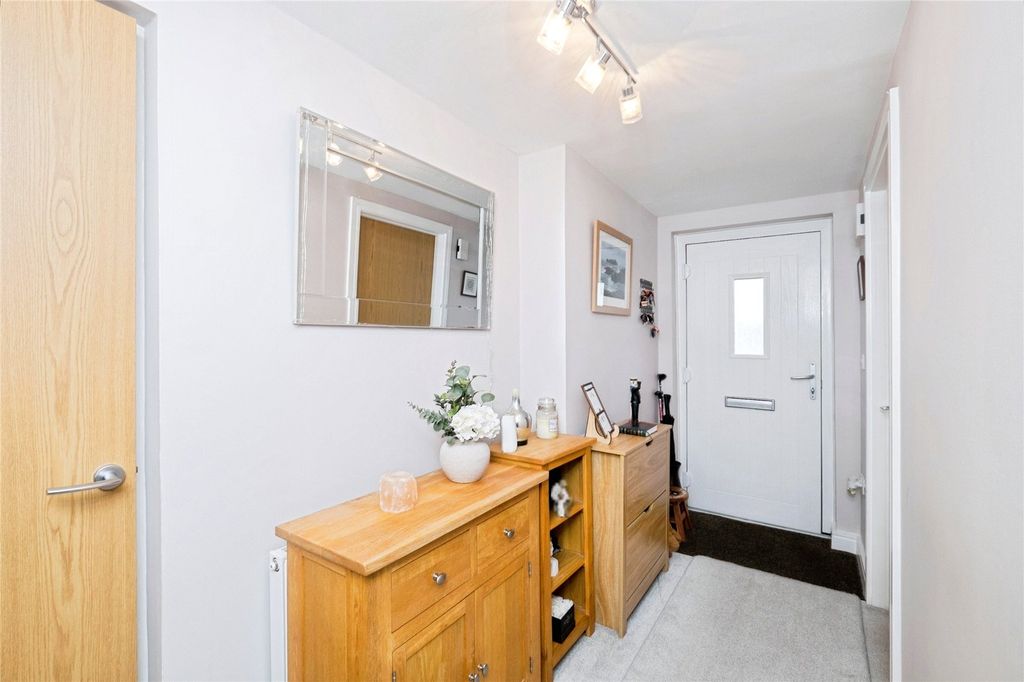 Additional image 13 of 1 bed flat for saleRotair Road, Camborne, Cornwall TR14