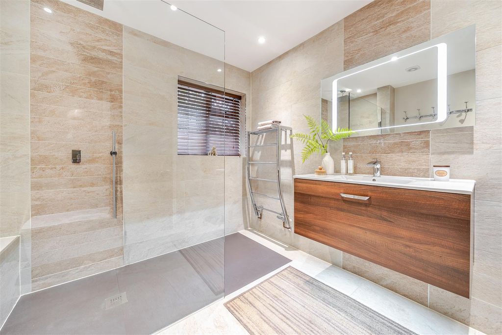 Additional image 15 of 6 bed detached house for saleCrawley Ridge, Camberley, Surrey GU15