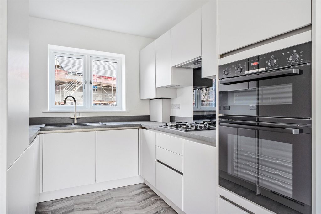 Additional image 3 of 3 bed detached house for saleGwel Fenten, Camborne, Cornwall TR14