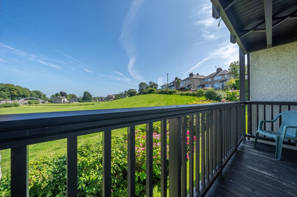 Additional image 2 of 2 bed flat for saleFlat 15, Ashleigh Court, Arnside LA5