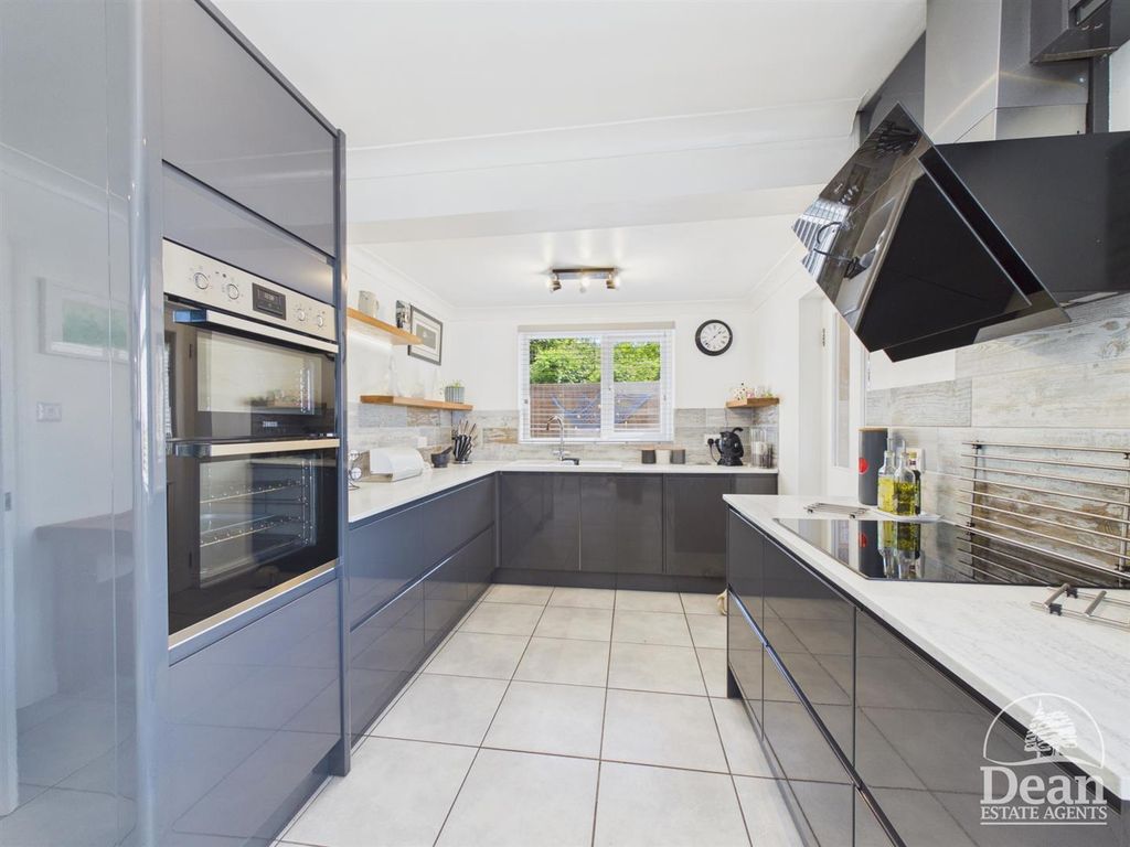 Additional image 3 of 3 bed detached bungalow for saleSt. Whites Road, Cinderford GL14