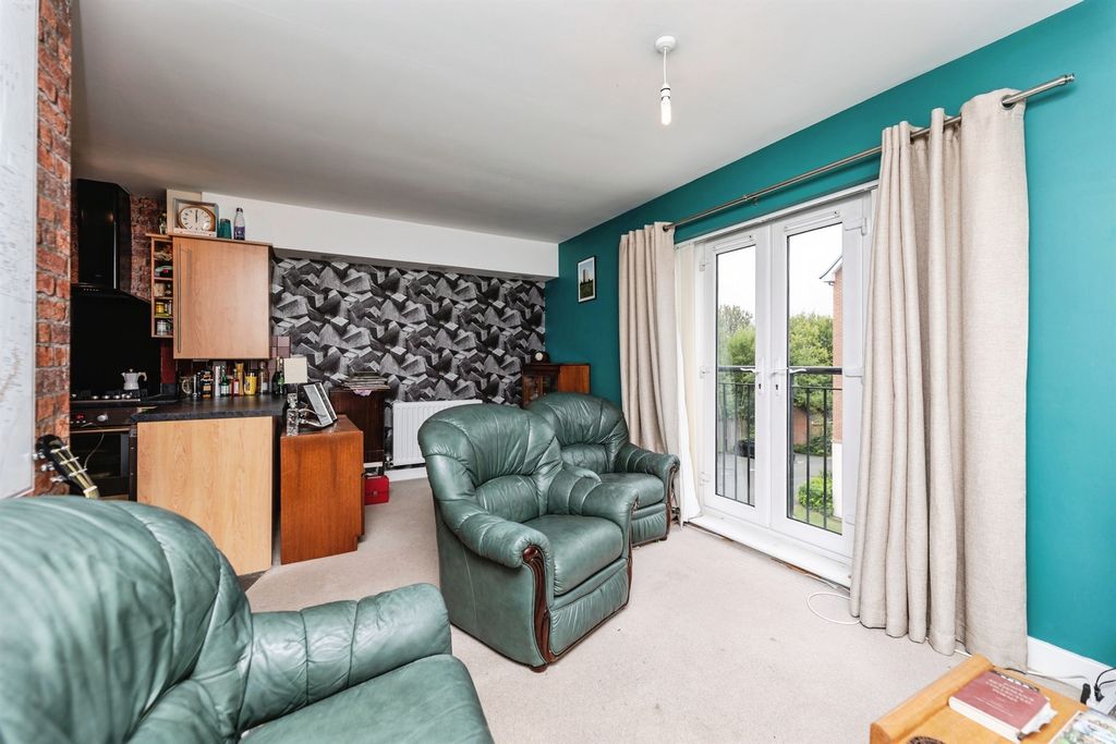 Additional image 2 of 2 bed flat for salePriory Chase, Pontefract WF8