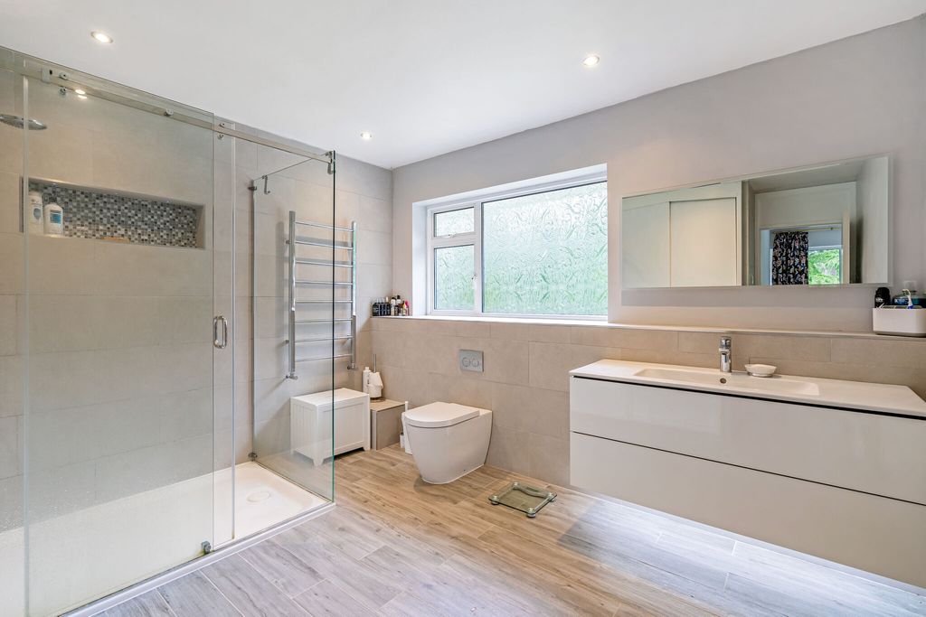 Additional image 19 of 4 bed detached house for saleAzalea Way, Camberley GU15