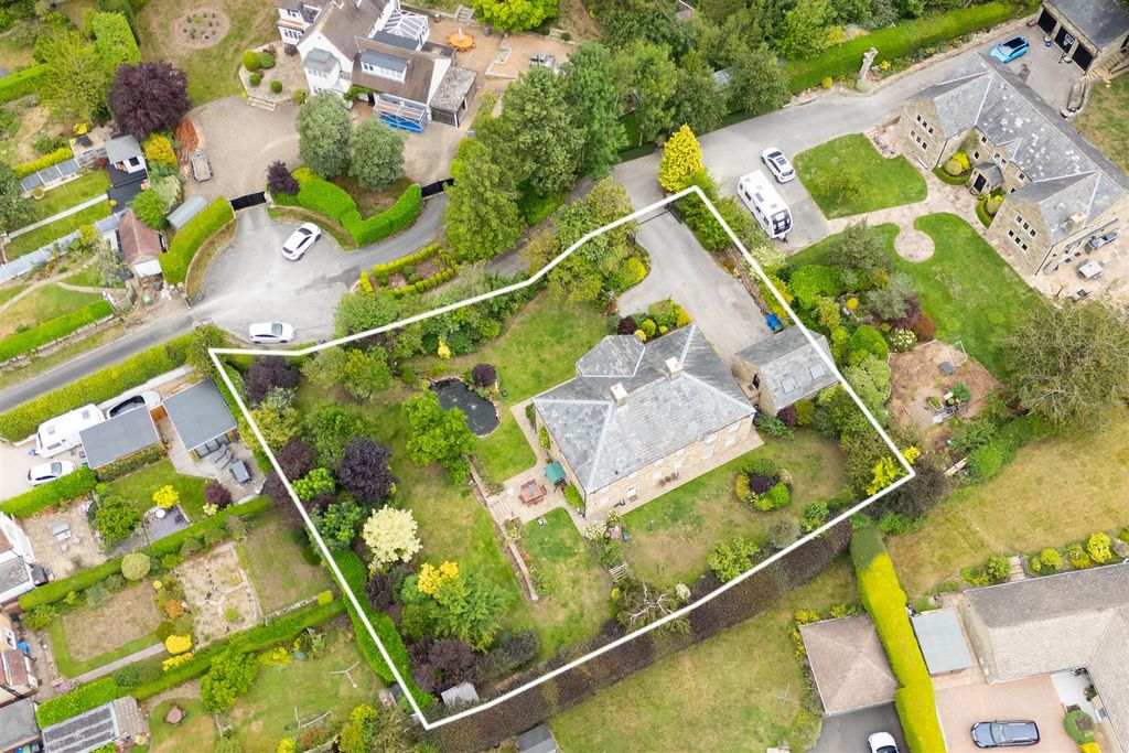 Additional image 9 of 5 bed detached house for saleBurbank House, Westbrook Close, Brookside, Chesterfield S40