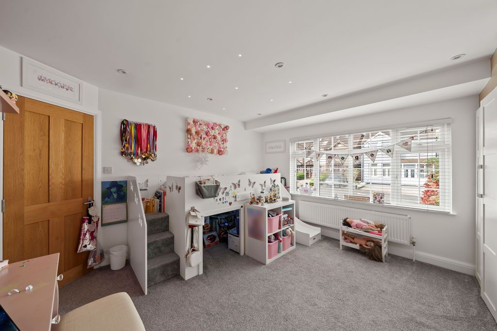 Additional image 14 of 4 bed semi-detached house for saleHarrow Road, Carshalton Beeches SM5