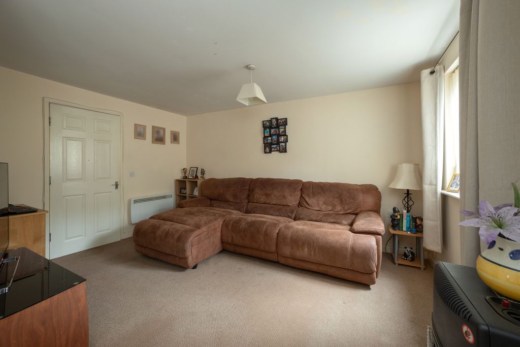 Additional image 2 of 2 bed flat for saleCastle Mews, Pontefract WF8