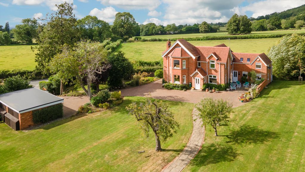 Additional image 2 of 5 bed detached house for saleMill Lane, Prestbury, Cheltenham, Gloucestershire GL52