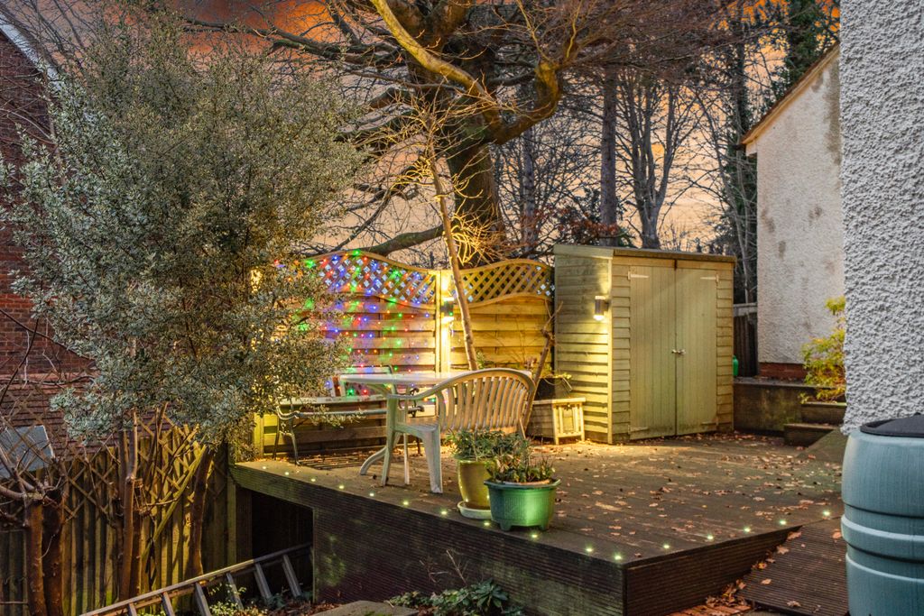 Additional image 24 of 5 bed detached house for saleTupwood Lane, Caterham CR3