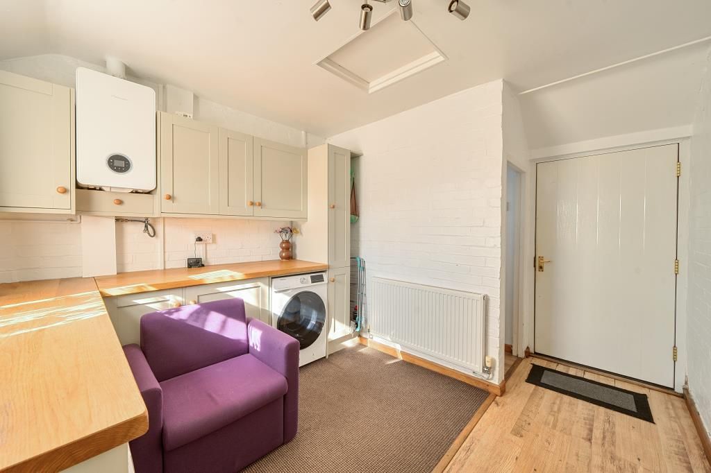 Additional image 10 of 3 bed semi-detached house for saleCotswold Crescent, Chipping Norton OX7