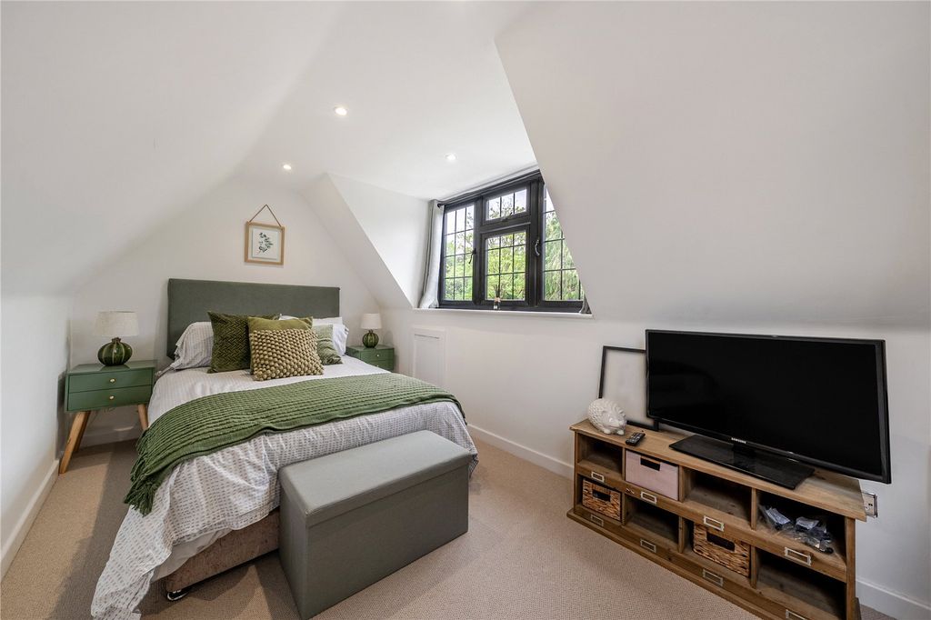 Additional image 26 of 7 bed detached house for saleHeathway, Camberley, Surrey GU15