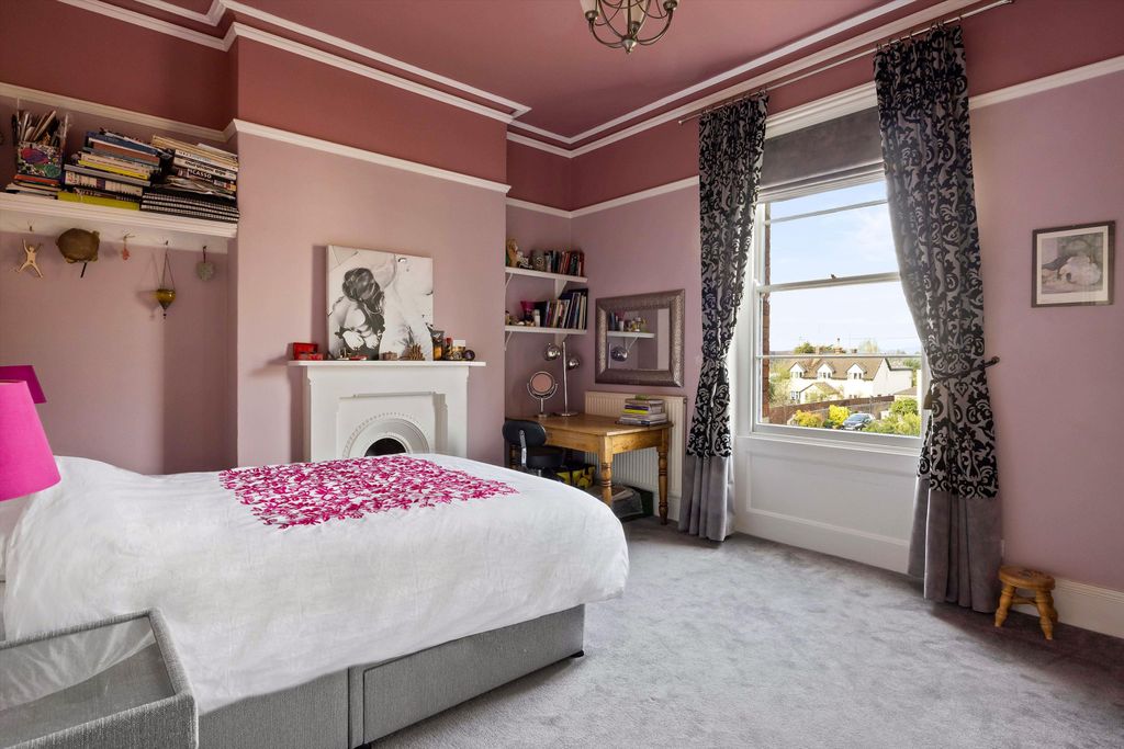 Additional image 20 of 6 bed detached house for saleMoorend Park Road, Cheltenham, Gloucestershire GL53