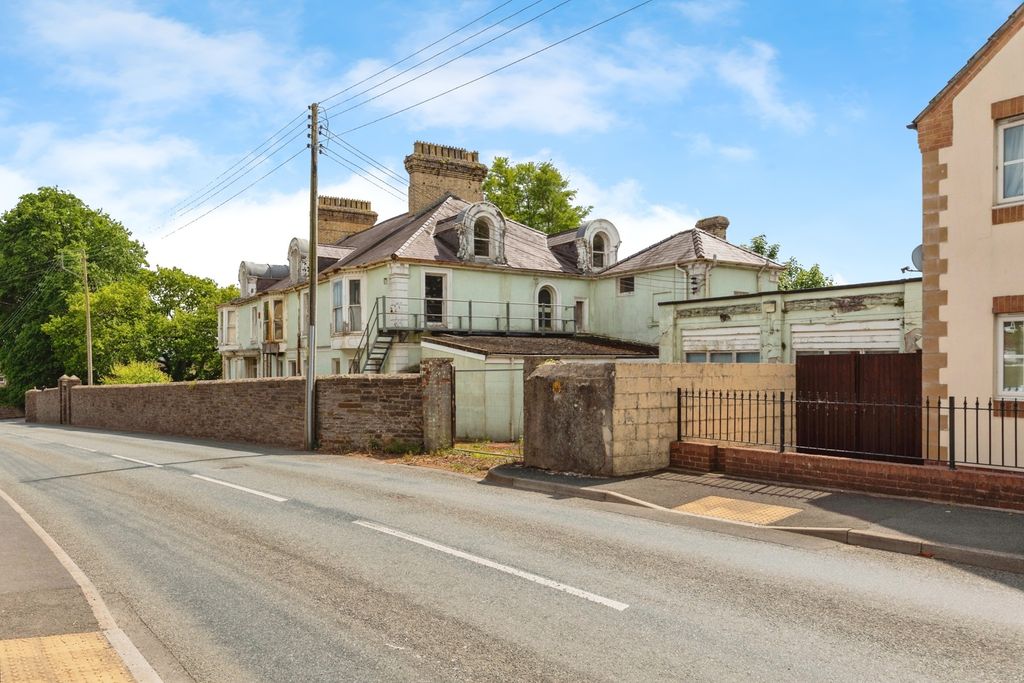 Additional image 15 of 18 bed detached house for saleLimegrove Avenue, Carmarthen SA31