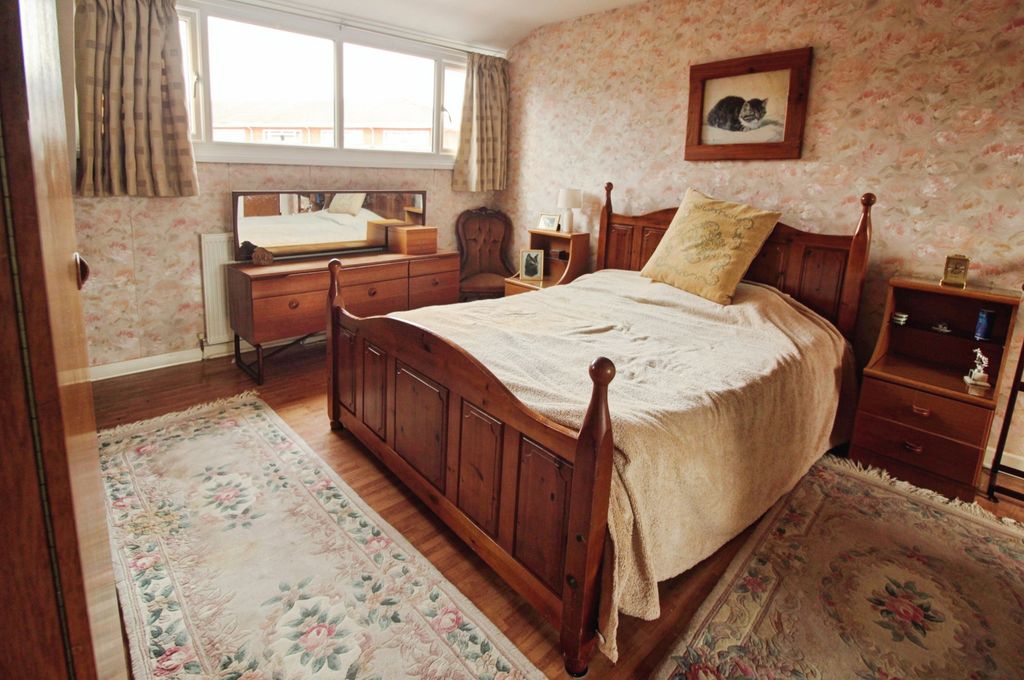 Additional image 9 of 3 bed bungalow for saleKnoll Close, Burntwood WS7