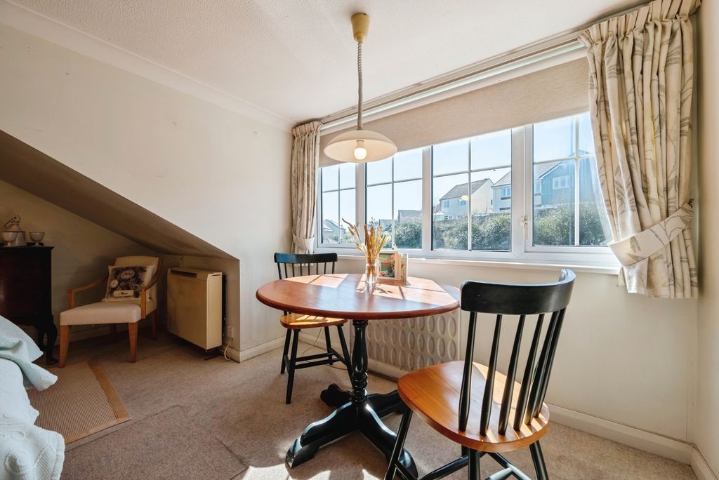 Additional image 5 of 2 bed flat for saleWest Hill, Wadebridge, Cornwall PL27