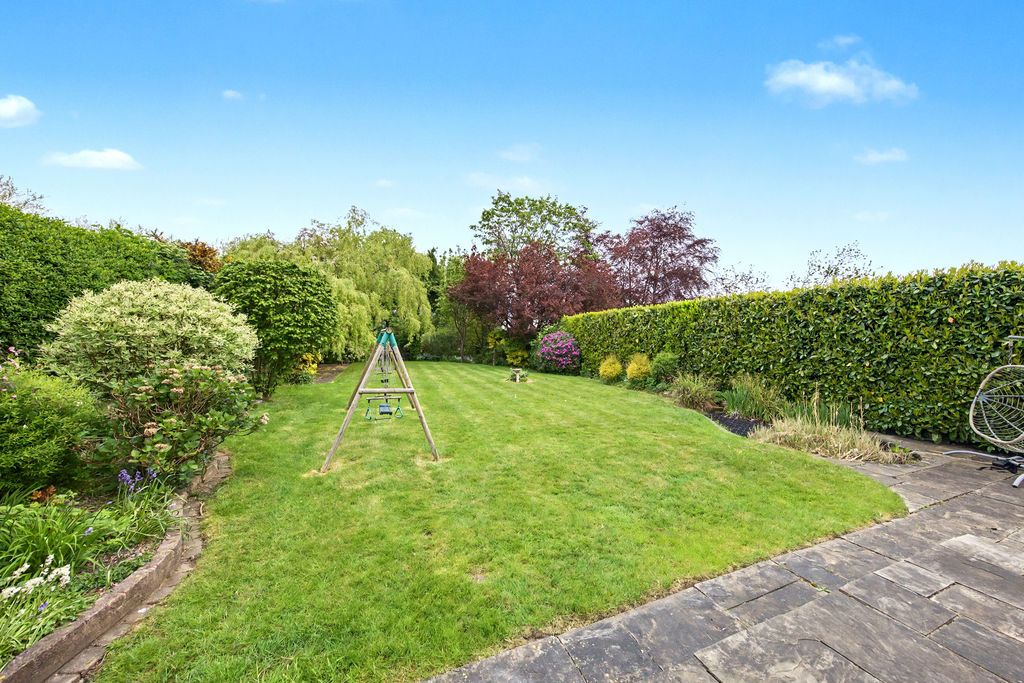 Additional image 36 of 4 bed detached house for saleWhitecotes Lane, Walton, Chesterfield S40