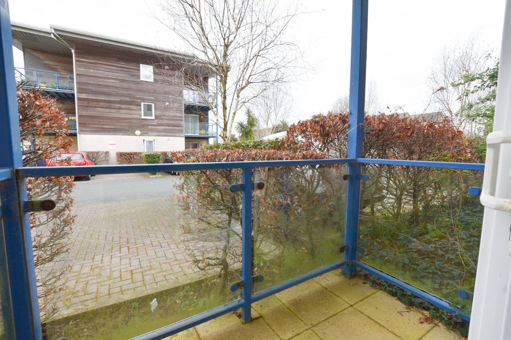 Additional image 9 of 1 bed flat for saleVyvyans Court, Tuckingmill, Camborne, Cornwall TR14