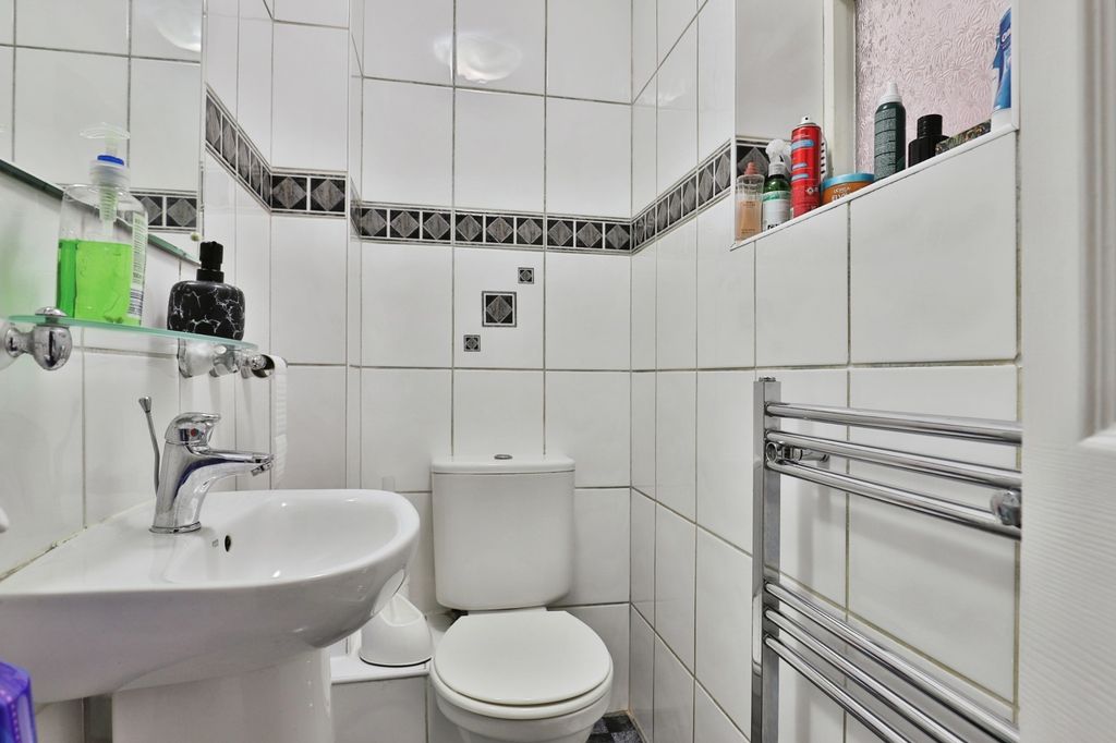 Additional image 11 of 5 bed semi-detached house for saleMeadowland, Christchurch BH23