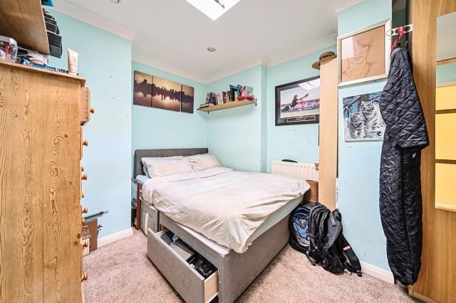 Additional image 5 of 3 bed flat for saleChesham, Buckinghamshire HP5