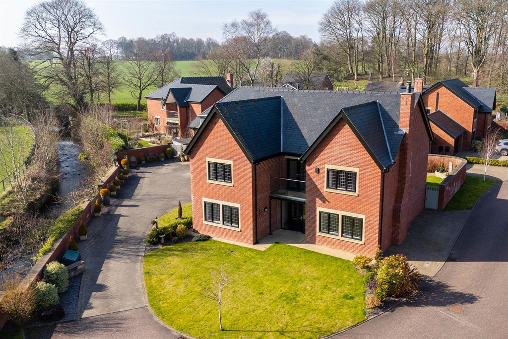 Additional image 7 of 7 bed detached house for saleChapel Fold, Whittle-Le-Woods, Chorley PR6