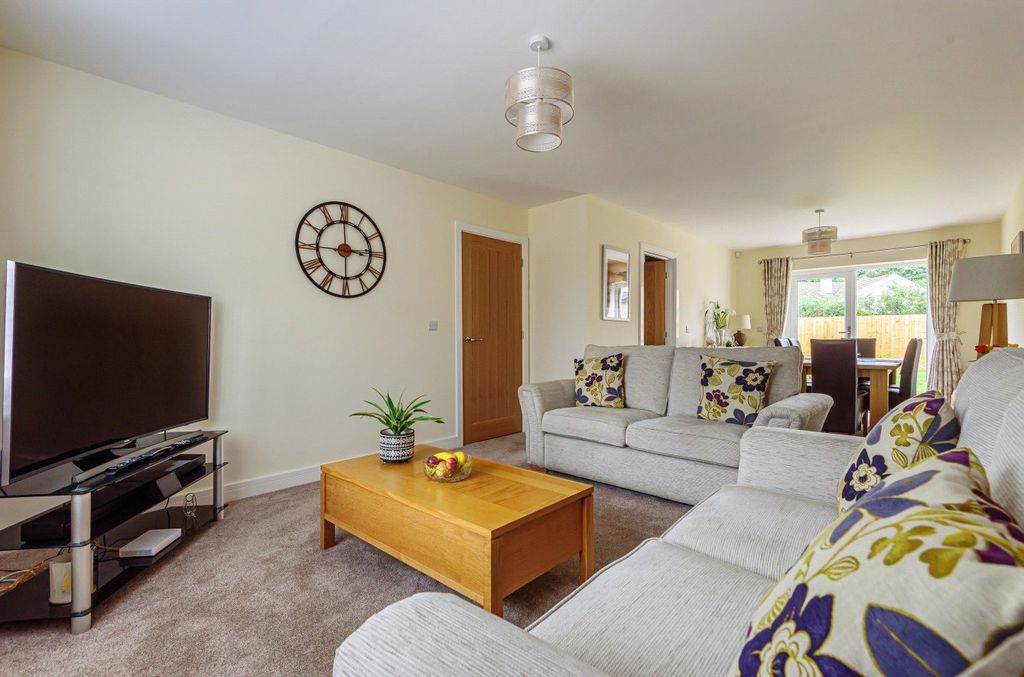 Additional image 3 of 3 bed bungalow for saleGwel Tregennow, Camborne, Cornwall TR14