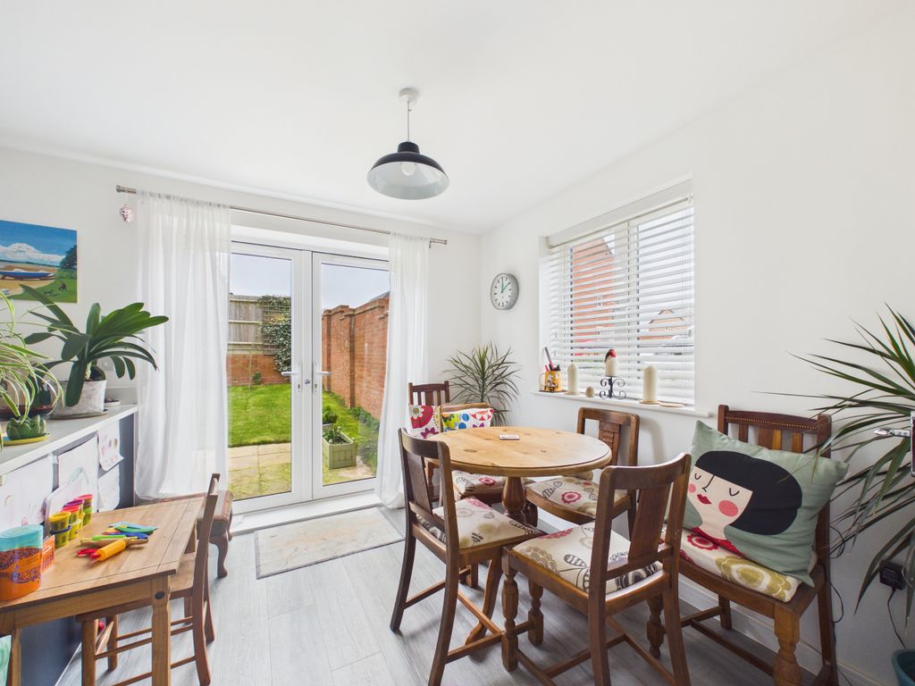 Additional image 3 of 3 bed detached house for saleAdmiral Way, Chinnor, Oxfordshire OX39