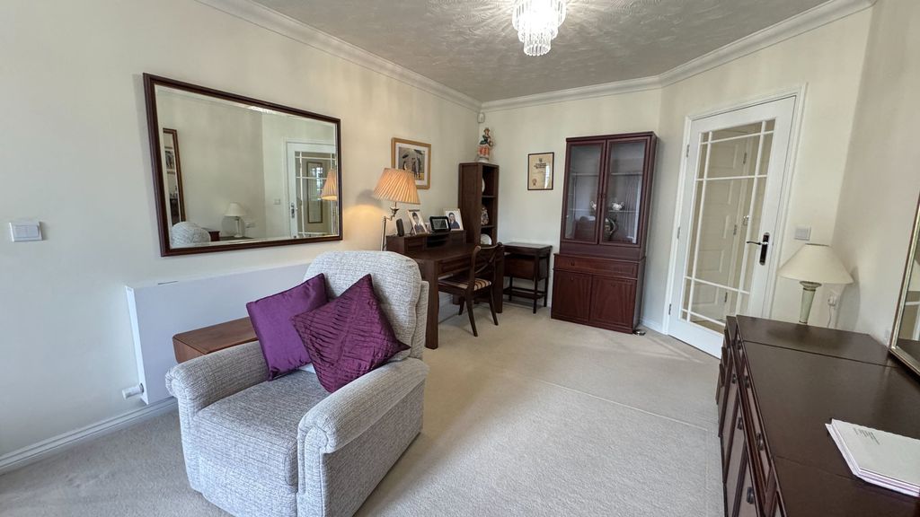 Additional image 8 of 1 bed flat for saleFitzford Lodge 66 Plymouth Road, Tavistock PL19