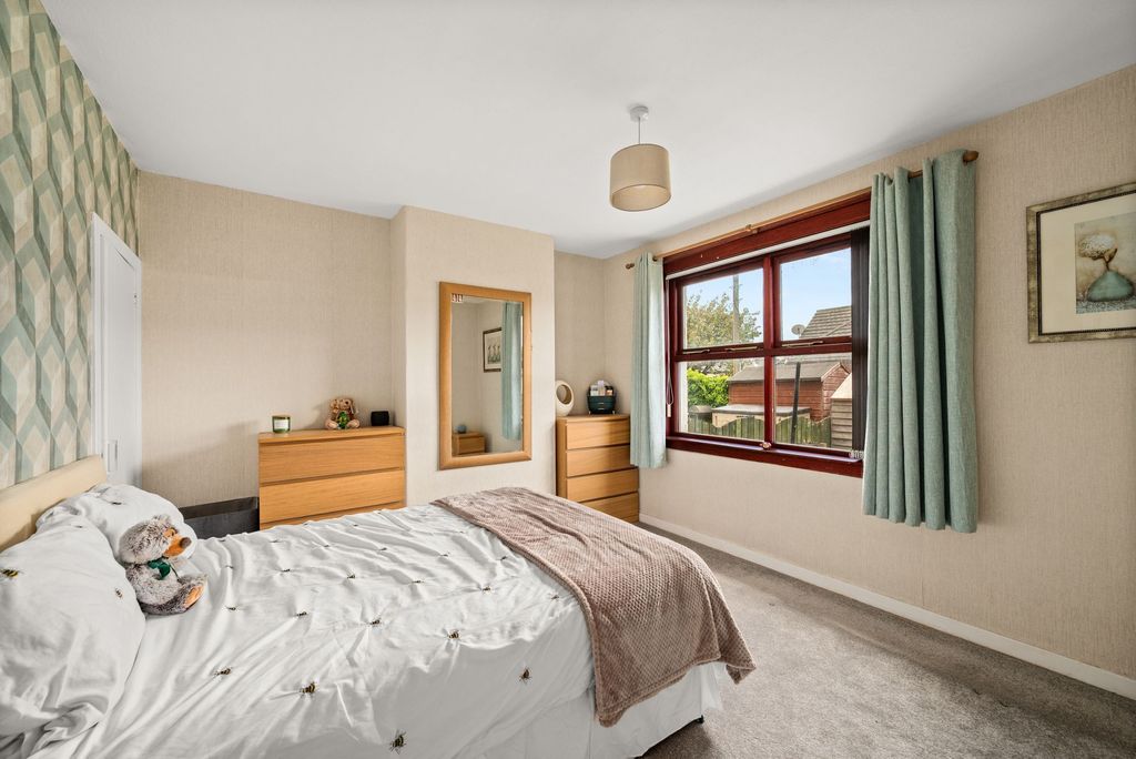 Additional image 7 of 2 bed flat for sale28 Charles Street, Carnoustie DD7