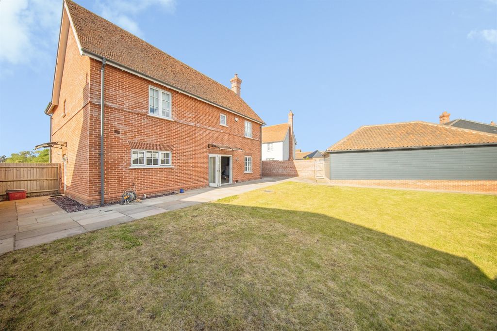 Additional image 19 of 4 bed detached house for saleWest Field Lane, St. Osyth, Clacton-On-Sea CO16