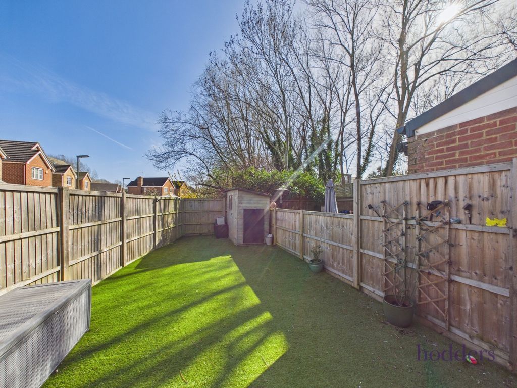 Additional image 16 of 4 bed semi-detached house for saleTwynersh Avenue, Chertsey, Surrey KT16