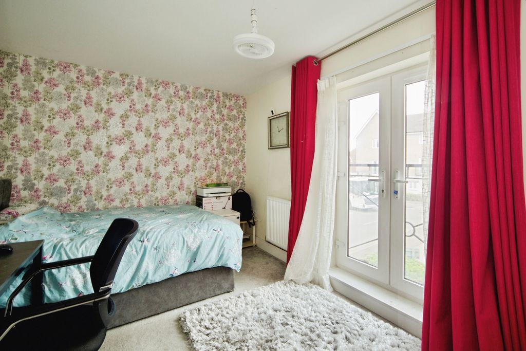Additional image 18 of 4 bed end terrace house for saleAlderwood Terrace, Chigwell IG7