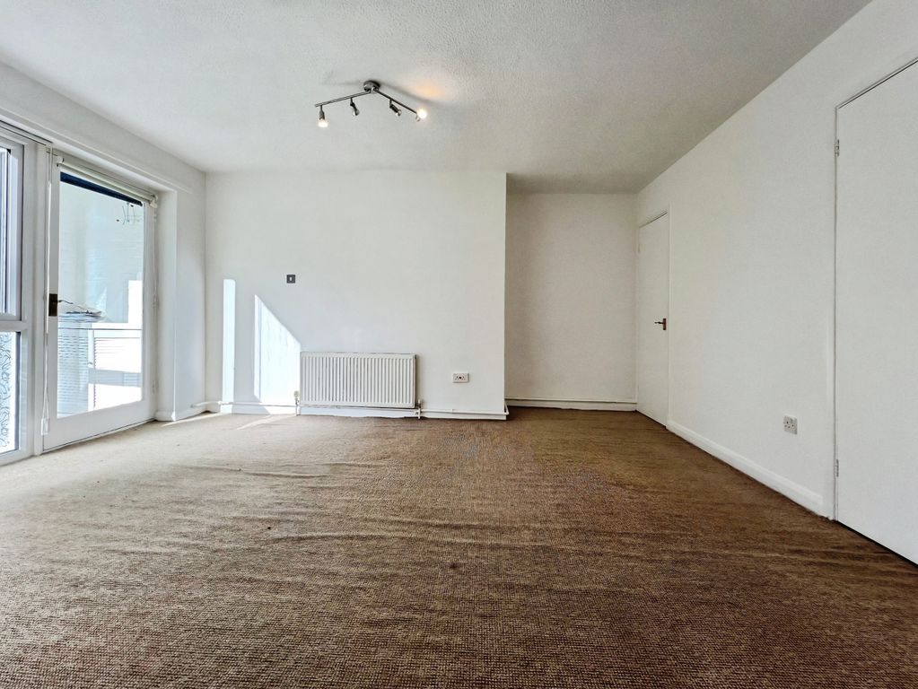 Additional image 3 of 2 bed flat for saleNorfolk Court, Station Road, March PE15