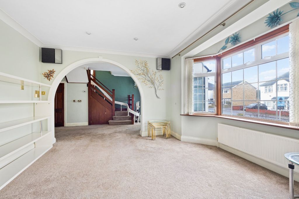 Additional image 2 of 6 bed semi-detached house for saleSalisbury Road, Carshalton SM5