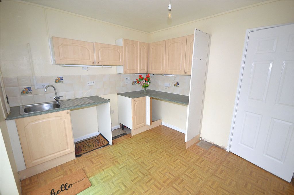 Additional image 3 of 3 bed terraced house for saleLon Glanyrafon, Newtown, Powys SY16