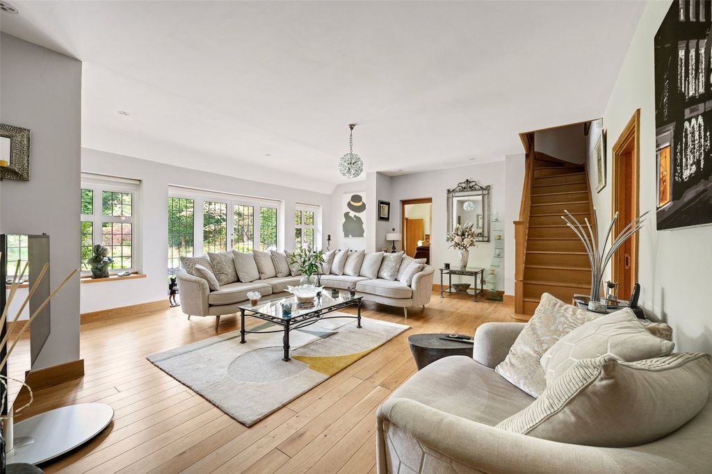 Additional image 3 of 5 bed detached house for saleManor Park, Chislehurst BR7