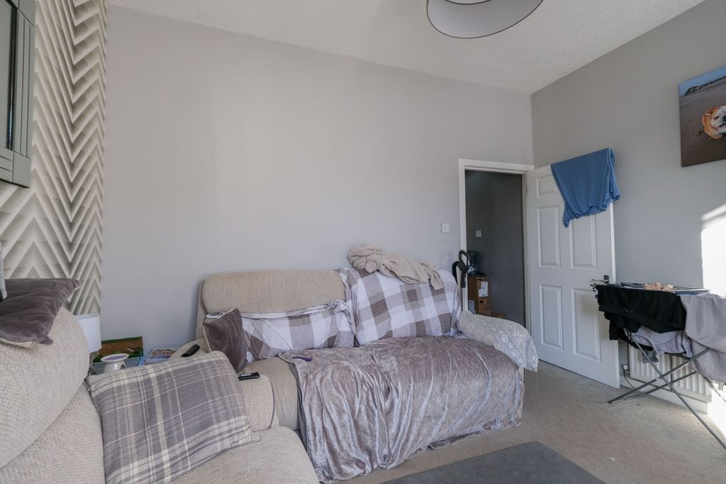 Additional image 4 of 1 bed flat for saleHamilton Street, Larkhall ML9