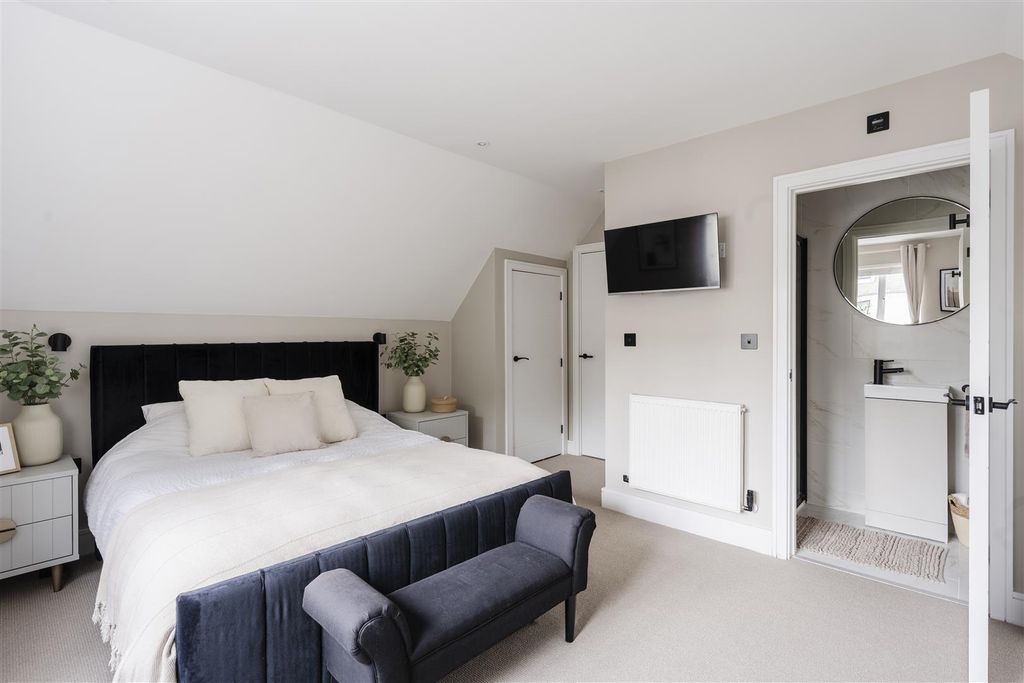 Additional image 27 of 4 bed detached house for saleMelinda Lane, Clacton-On-Sea CO16