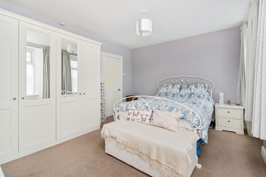Additional image 6 of 5 bed end terrace house for saleValentine Row, Callington, Cornwall PL17