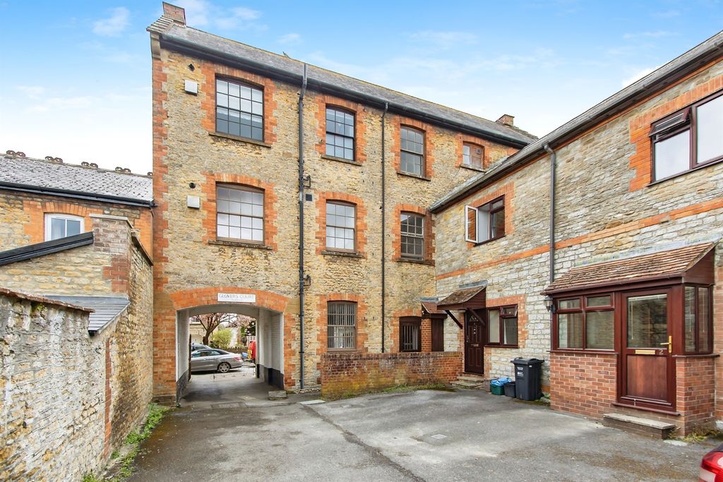 Additional image 6 of 1 bed flat for saleGlovers Close, Milborne Port, Sherborne DT9