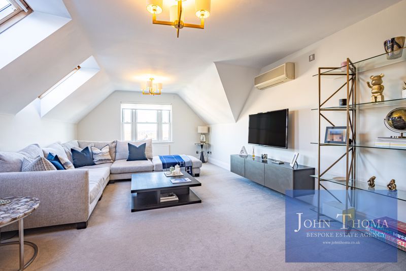 Additional image 7 of 3 bed flat for saleManor Road, Chigwell IG7
