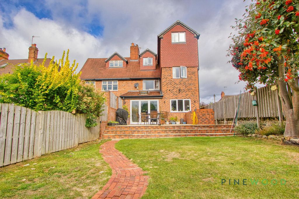 Additional image 41 of 5 bed semi-detached house for saleShaftesbury Avenue, Ashgate, Chesterfield, Derbyshire S40