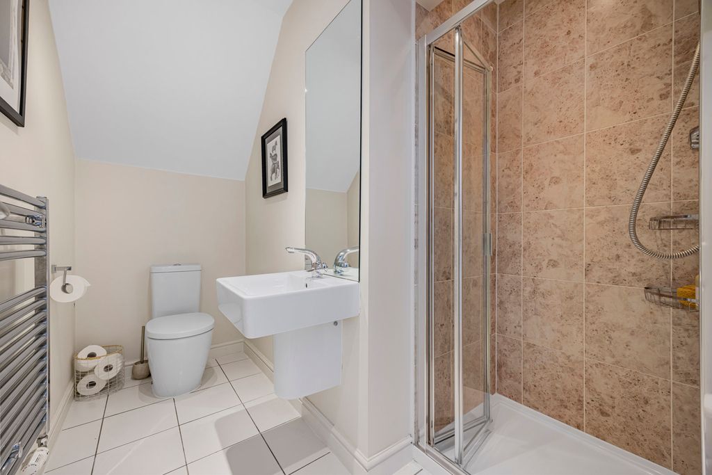 Additional image 20 of 5 bed detached house for saleBeecham Close, Cirencester, Gloucestershire GL7
