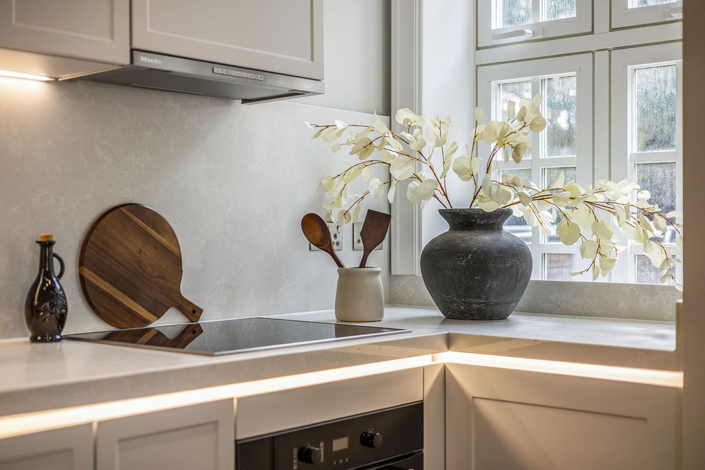 Additional image 3 of 2 bed flat for saleKings Meadow, Whyteleafe Hill, Whyteleafe CR3