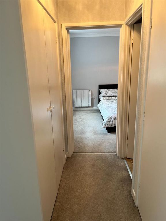 Additional image 8 of 1 bed flat for saleSt. Georges Close, Highcliffe BH23